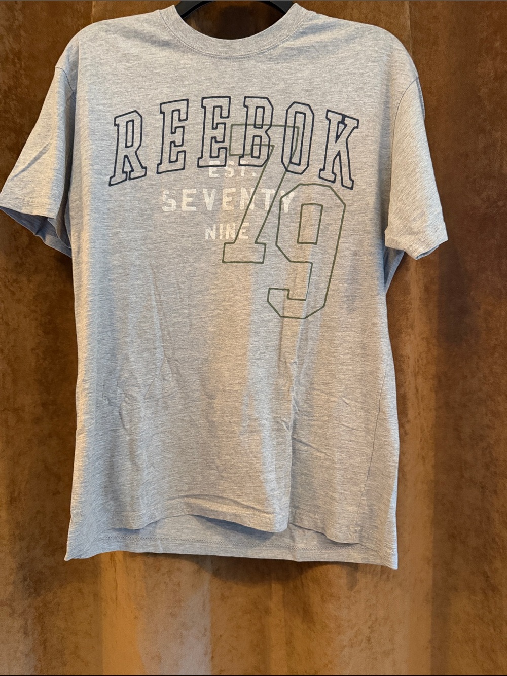 Reebok Light Gray Graphic Men's Tee